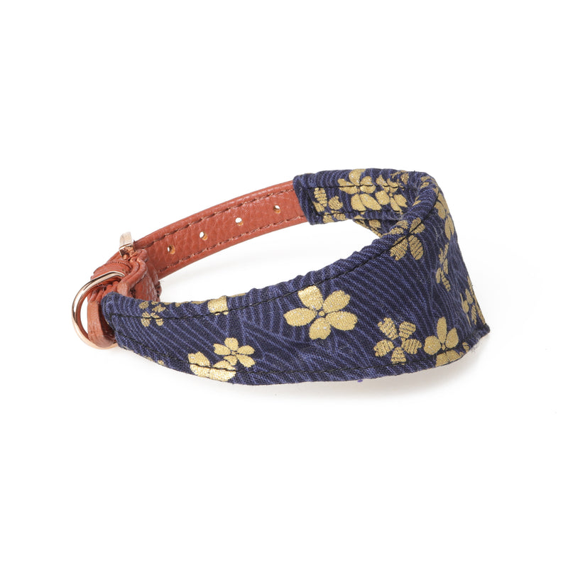 Trendy Floral Banana triangle